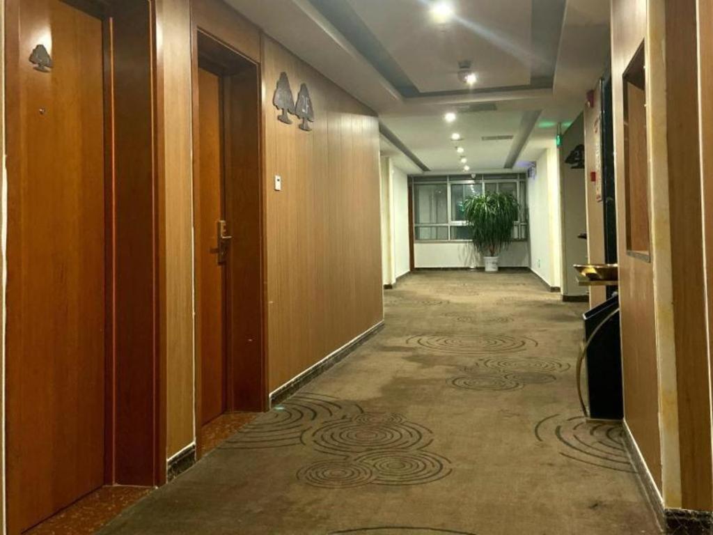Greentree Inn Shandong Linxi Pingyi Mengyang Road Express Hotel Экстерьер фото