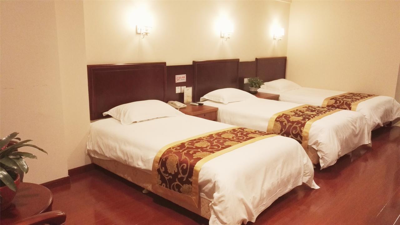 Greentree Inn Shandong Linxi Pingyi Mengyang Road Express Hotel Экстерьер фото